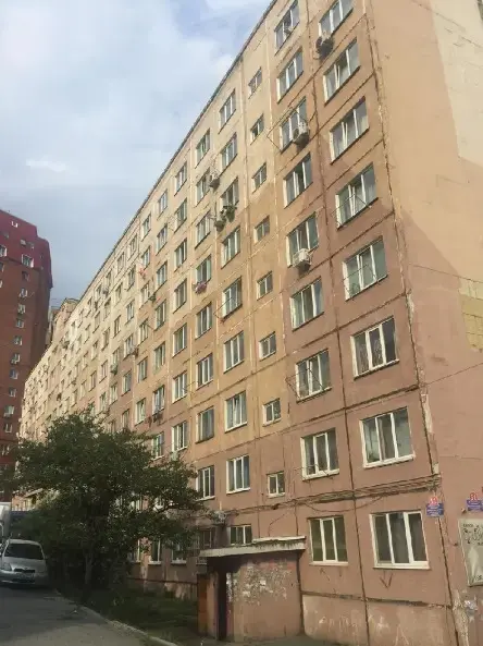 Владивосток: Апартаменты на улице Красного Знамени 51