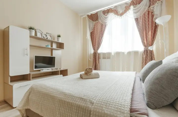 Владимир: Квартира на Крайнова 5