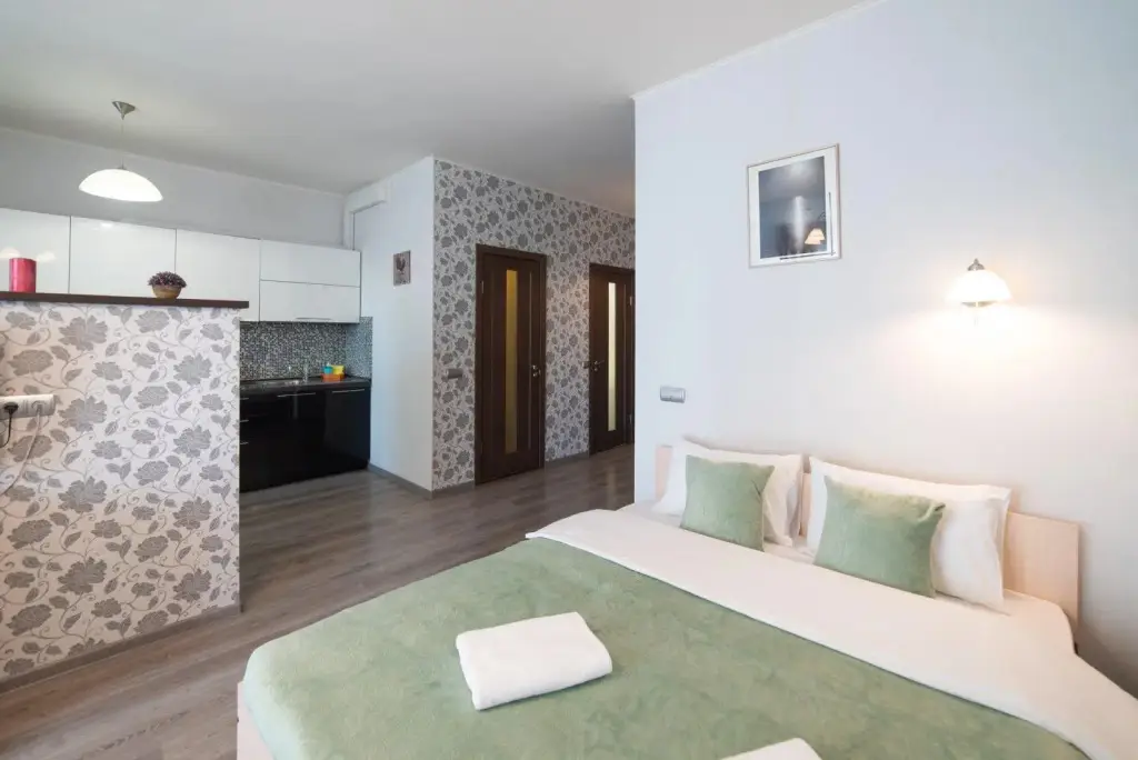 Владивосток: OGNI Apartments на улице Комсомольская 25Б