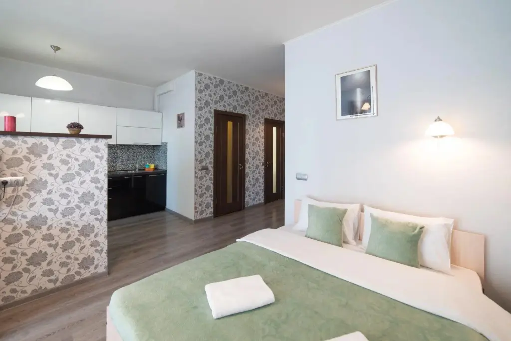 Владивосток: OGNI Apartments на улице Комсомольская 25Б
