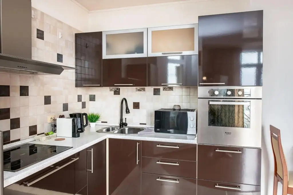Владивосток: OGNI Apartments на улице Всеволода Сибирцева