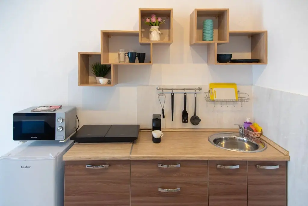 Владивосток: OGNI Apartments на улице Махалина 10