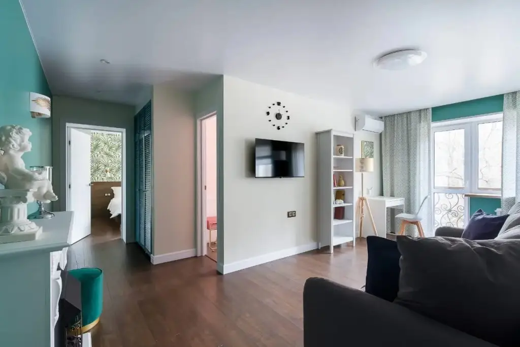 Владивосток: OGNI Apartments на улице Посьетская 28А