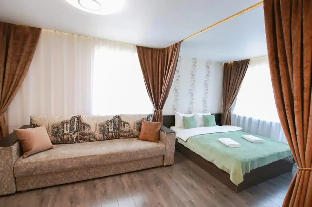 Владивосток: OGNI Apartments на улице Посьетская 40