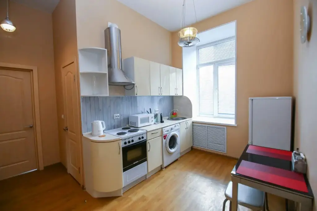 Владивосток: Nova Apartments на улице Уборевича 24