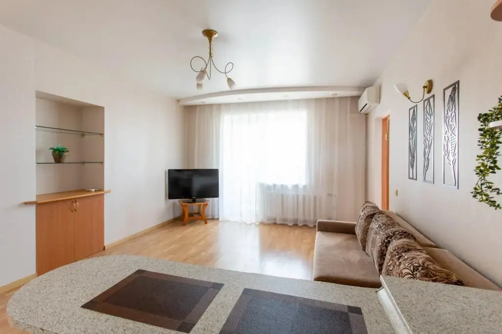 Владивосток: Nova Apartments на проспекте Партизанский 52
