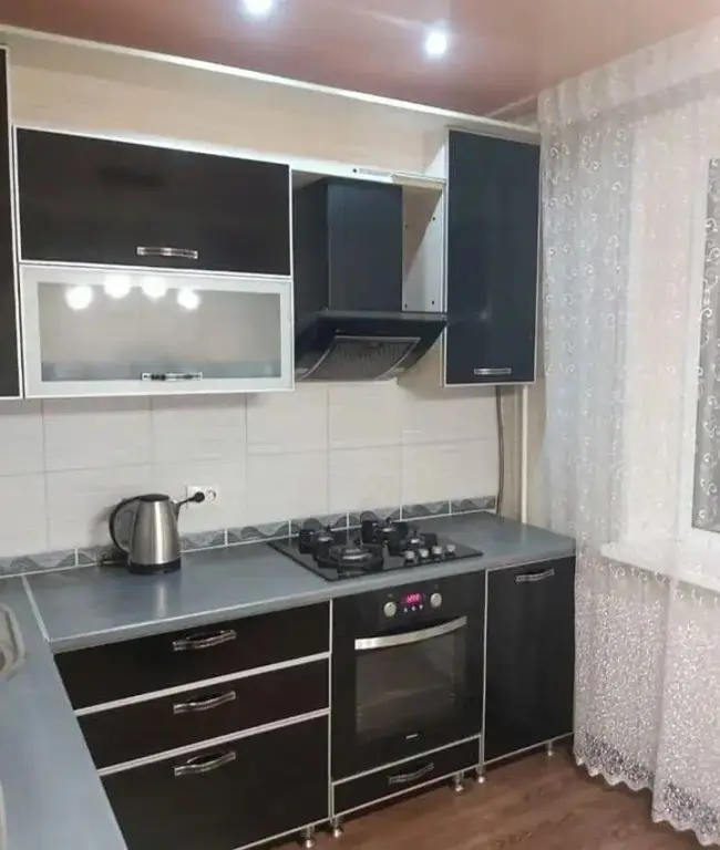 Нижнекамск: Апартаменты на улице Студенческая 18