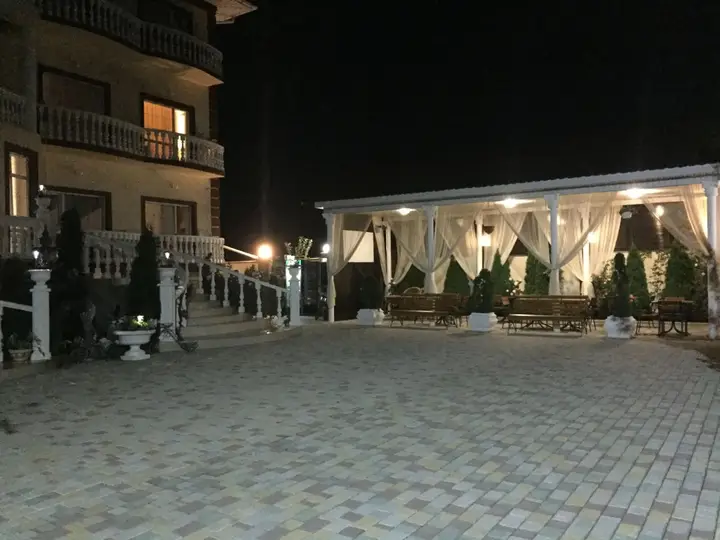 Николаевка: Akropol' (Nikolaevka)