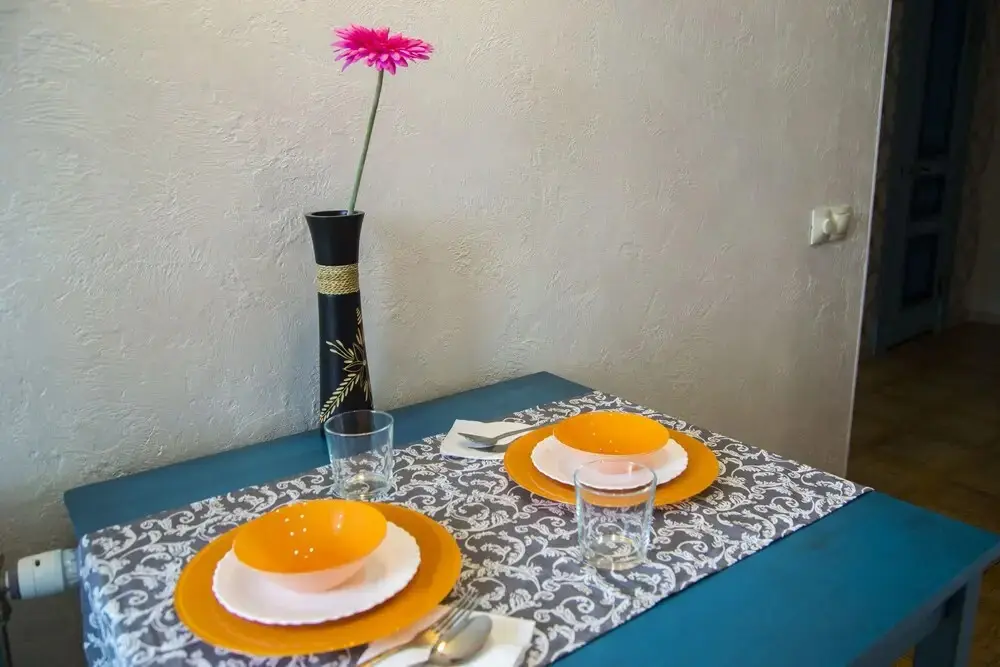 Омск: Apartment on Uchebnaya 20