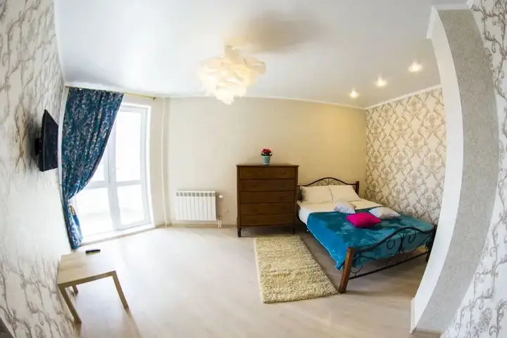 Омск: Apartment on Uchebnaya 20