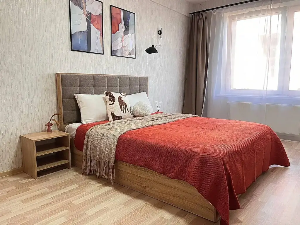 Пермь: Апартаменты Inperm (Инпермь) на улице Луначарского 99