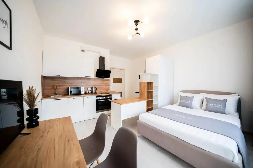 Санкт-Петербург: InnDays Apartments на улице Верхне-Каменская