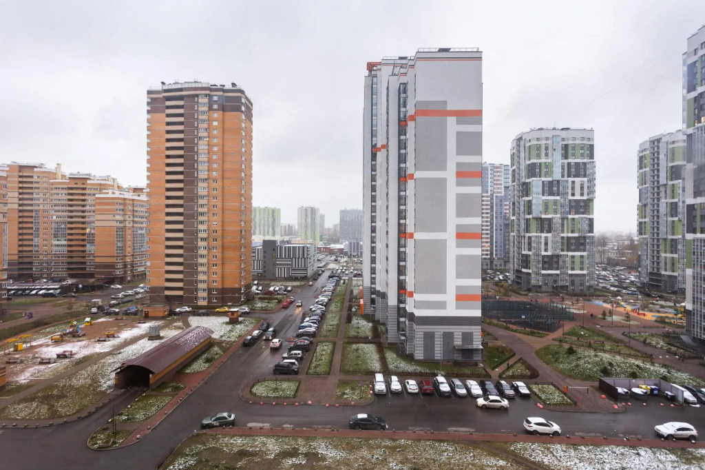 Pronina Aparts (Пронина Апартс) на дороге Кушелевская — фото 1
