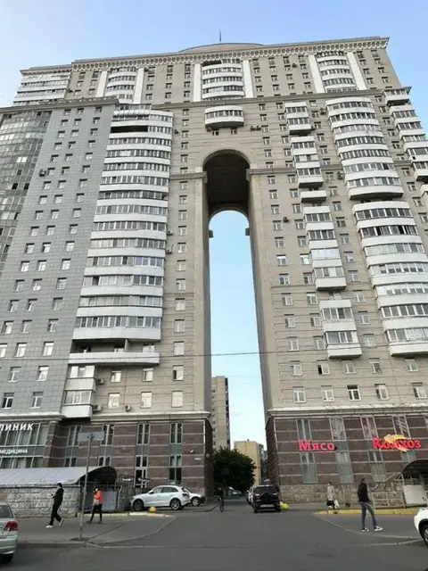 Апартаменты на проспекте Комендантский — фото 1