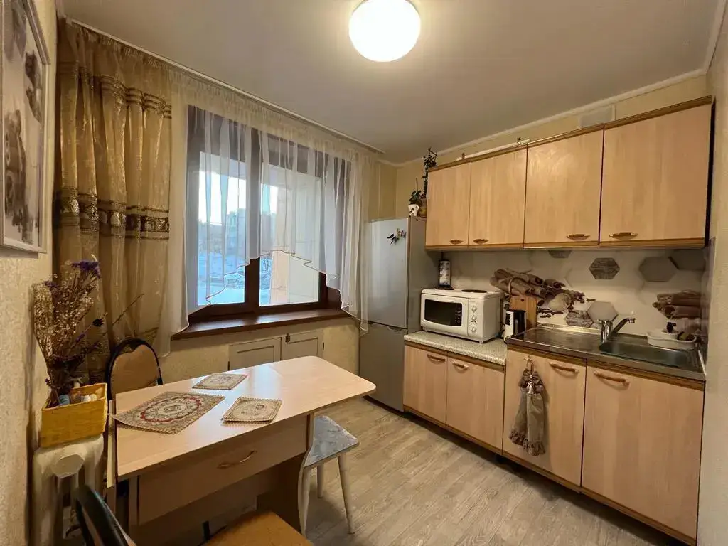 Петропавловск-Камчатский: Камчатка Суточно на проспекте 50 лет Октября 7