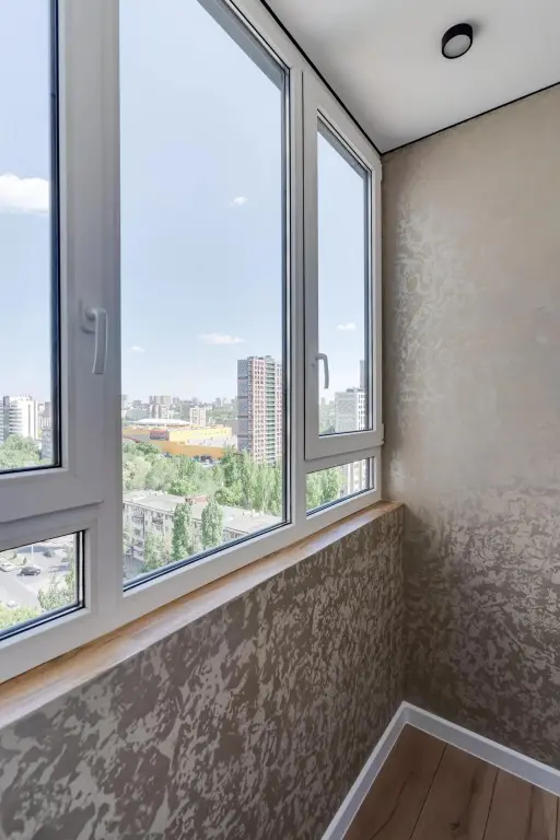 Ростов-на-Дону: Под Крышей на улице Ленина 46