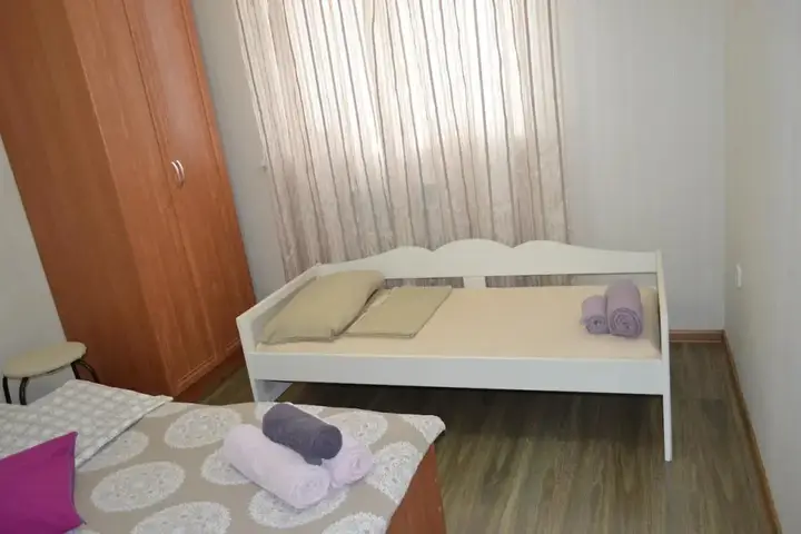 Переславль-Залесский: 7Nights (7Найтс) на переулке Горицкий