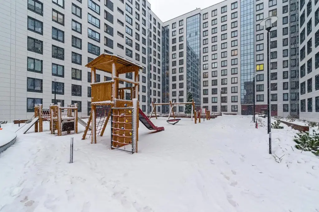 ВПитер на сутки на  улице Манчестерская — фото 1