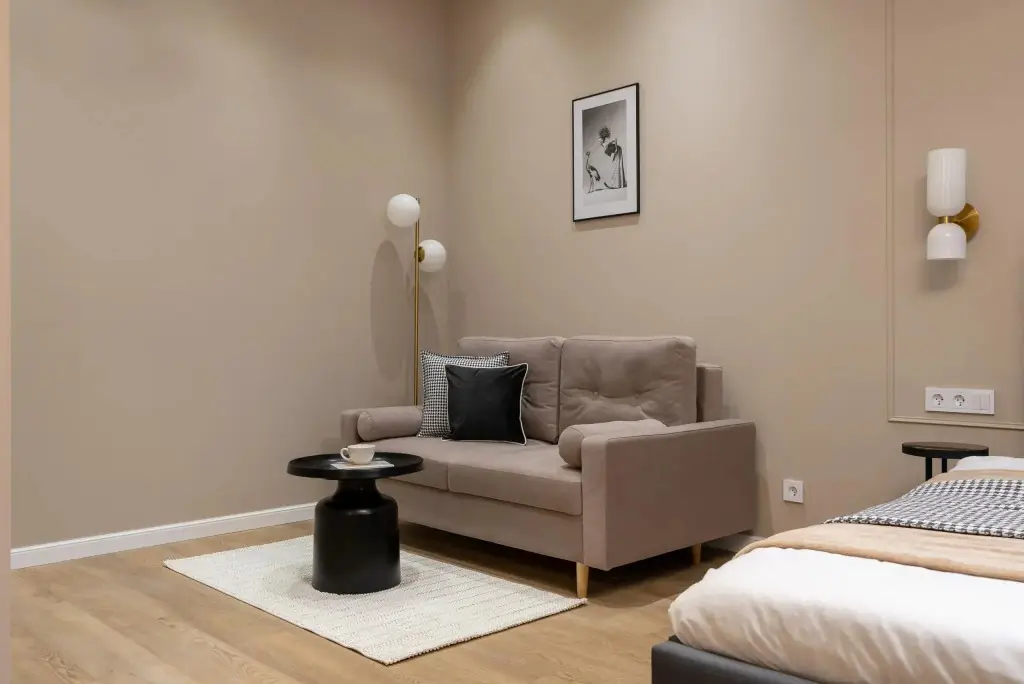 Санкт-Петербург: OneRent на улице Лодейнопольская