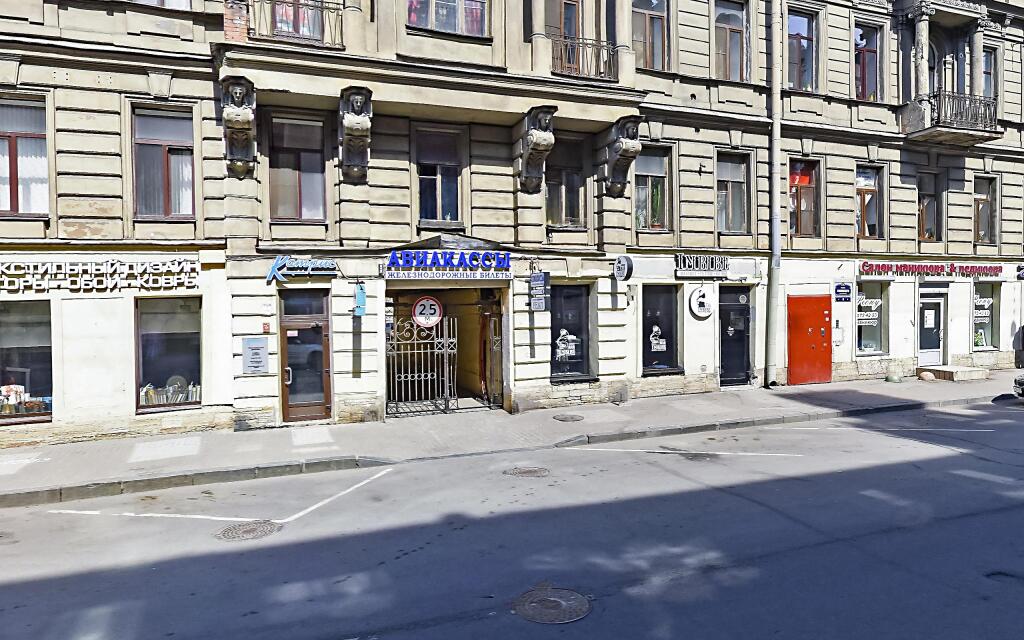 Апартаменты на улице Жуковского — фото 1