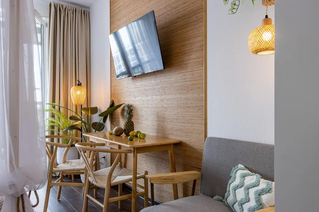 Санкт-Петербург: Eliza Home на Фарфоровской улице
