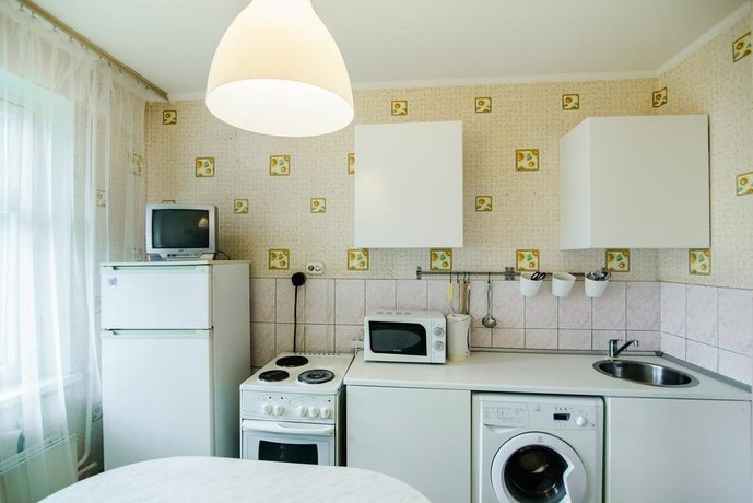 Тольятти: Apartments Marusia na Avtozavodskom Shosse 39
