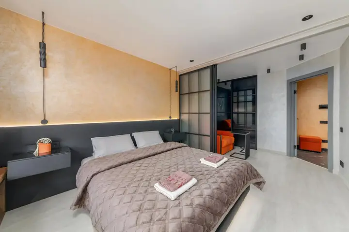 Санкт-Петербург: Sutki Rent (Сутки Рент) на Будапештской