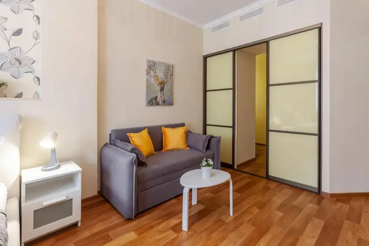 Самара: RentPlaza на улице Революционная 3