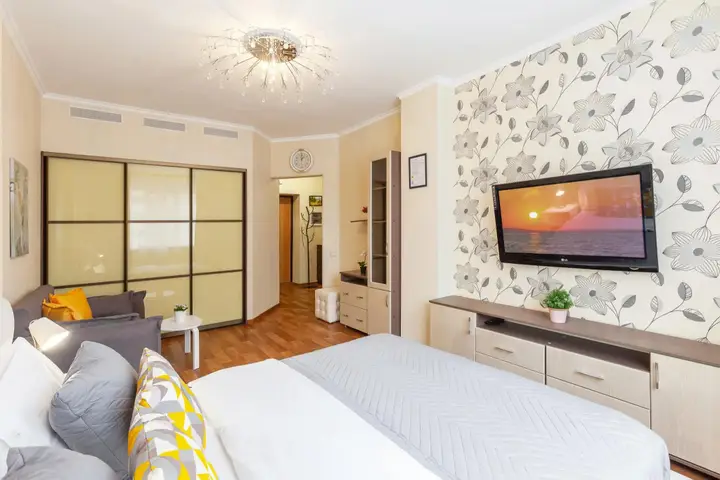 Самара: RentPlaza на улице Революционная 3
