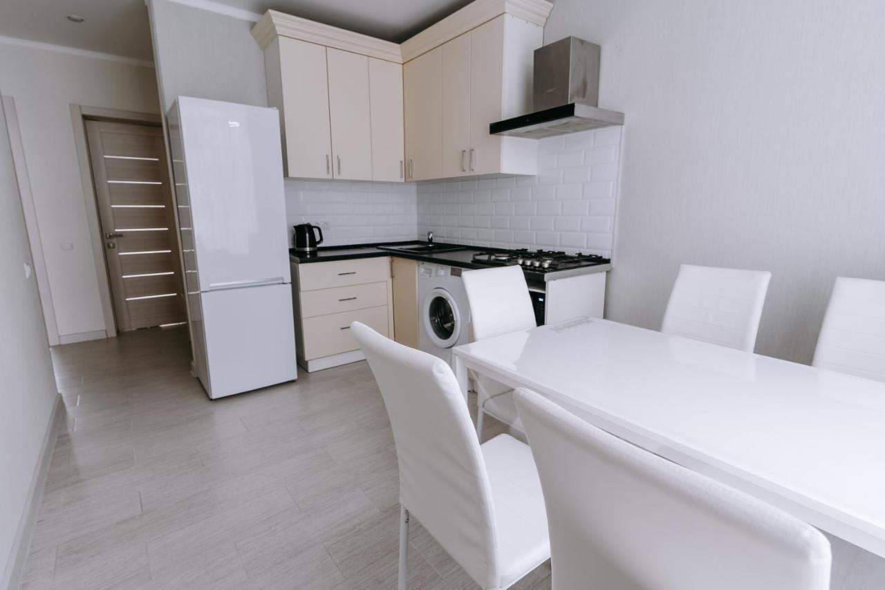 Витязево: Theo Luxury Apartaments