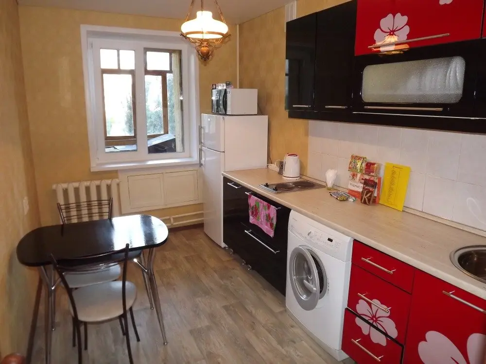 Тольятти: Апартаменты Holiday House