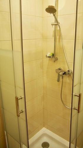 Тольятти: Hotel on Tsvetnoy bulvar 7