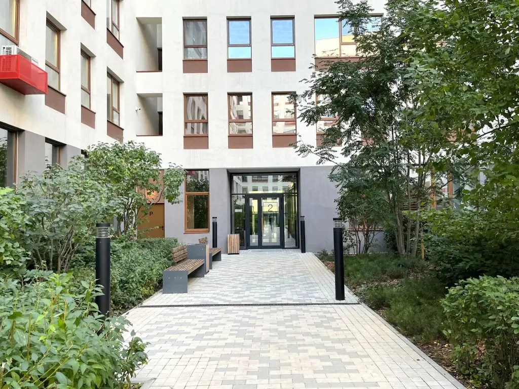 Екатеринбург: ApartUnit (АпартЮнит) на улице Шаумяна
