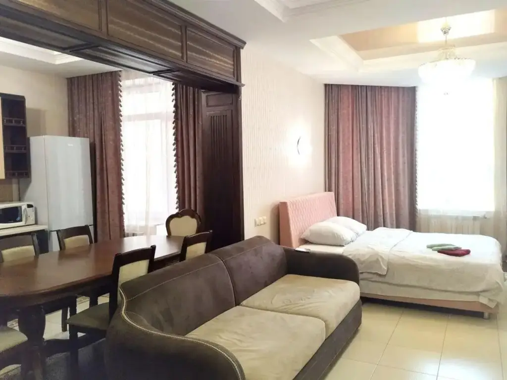 Томск: Apartments on Trifonova street 20