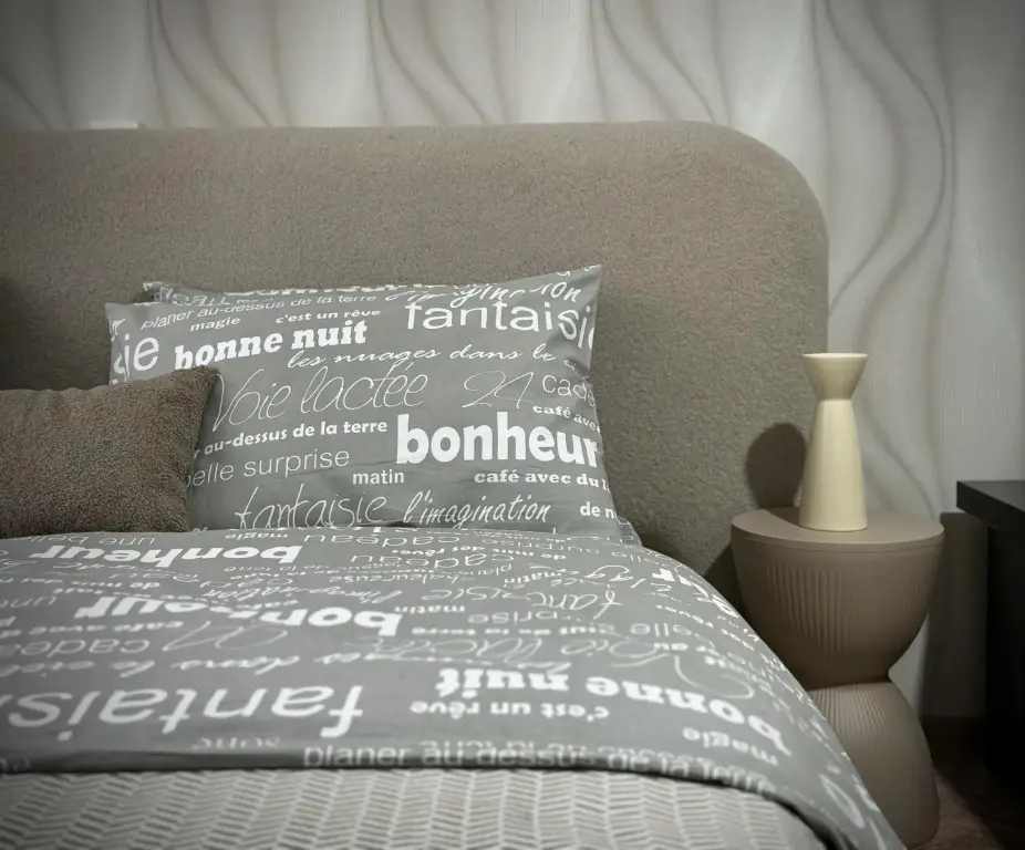 Воронеж: Rental Family Rooms (Рентал Фэмили) на проспекте Московский 120