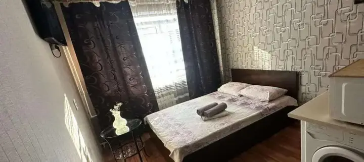 Томск: Апартаменты на улице Елизаровых 46