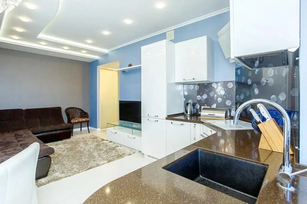 Сочи: Апартаменты M Apartments Версаль 7