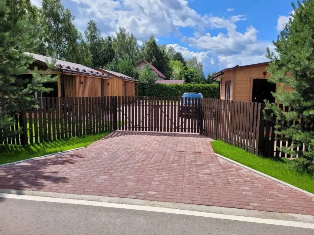 Звенигород: Домики на Луговом
