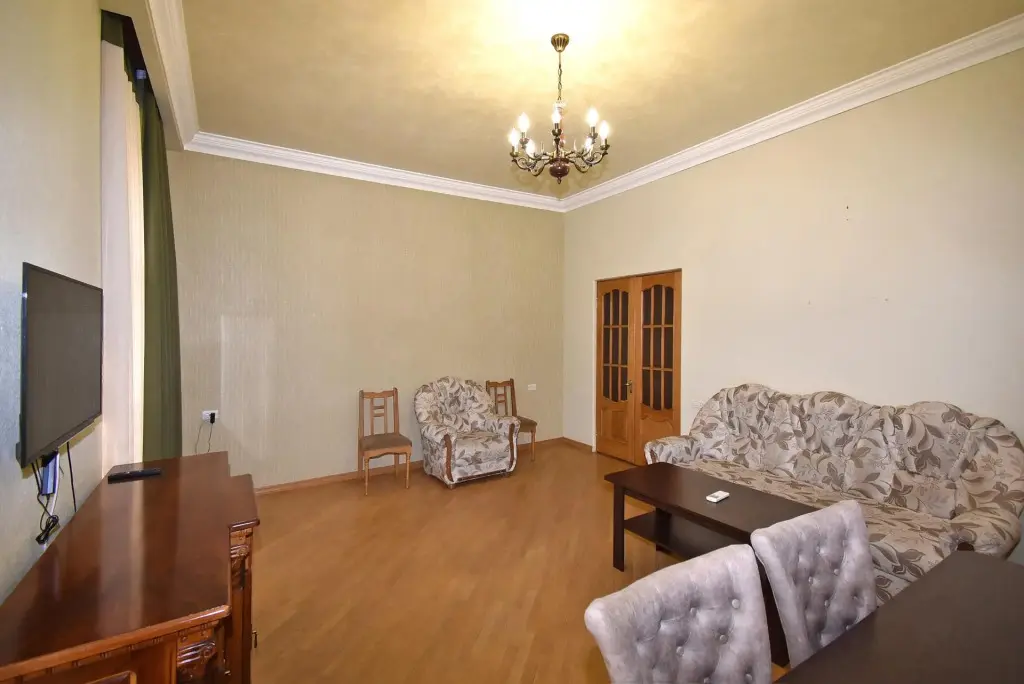 Ереван: Rent Inn Yerevan (Рент Инн Ереван) на улице Налбандяна 27