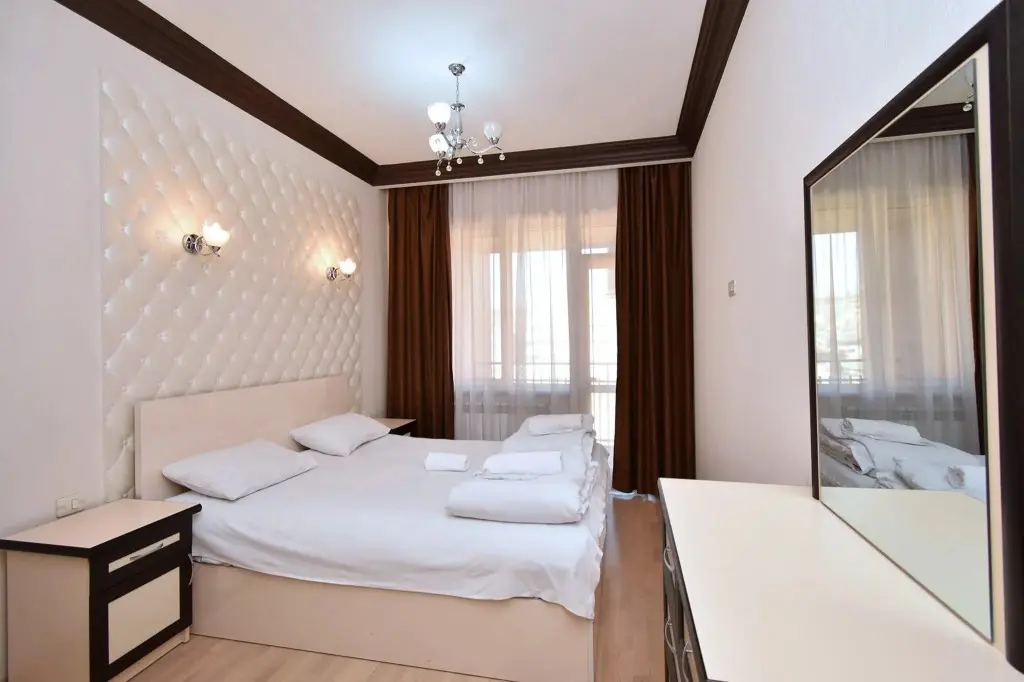 Ереван: Rent Inn Yerevan (Рент Инн Ереван) на улице Павстоса Бюзанда 13