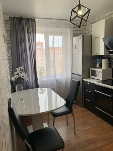 Тольятти: Kvartirnoe byuro IziRent EasyRent na ul. Yubileynaya, 79-272