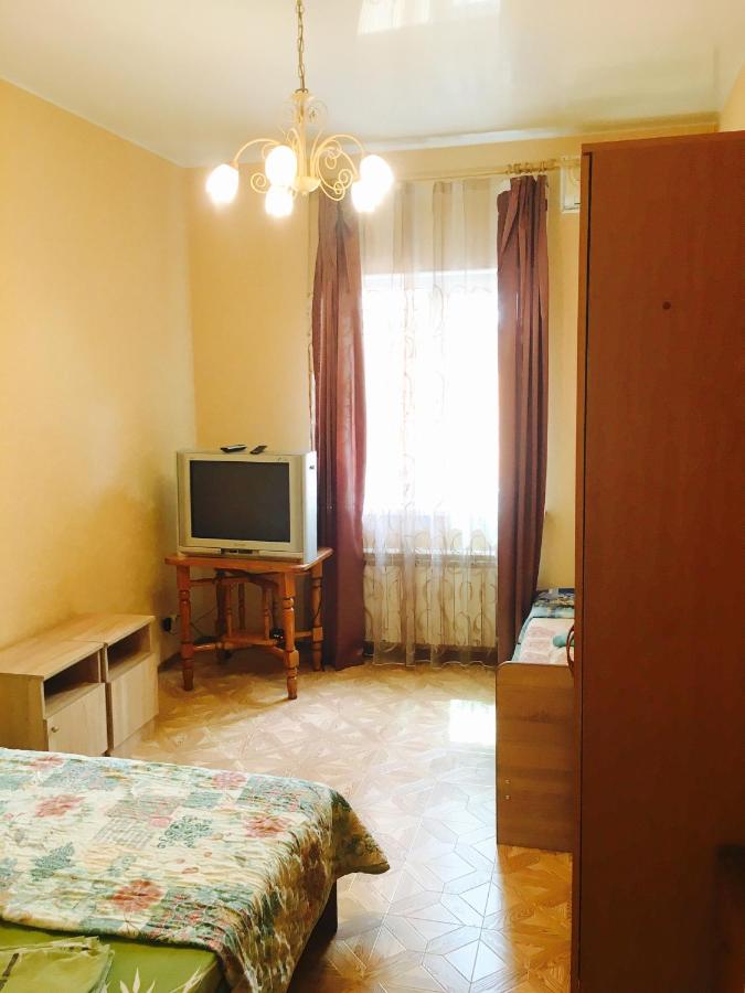 Сочи: Apartments Gorkogo 21