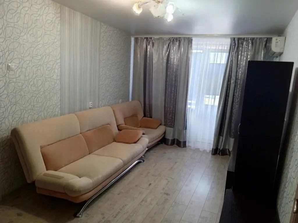 Таганрог: Гармония на 10-м переулке 118