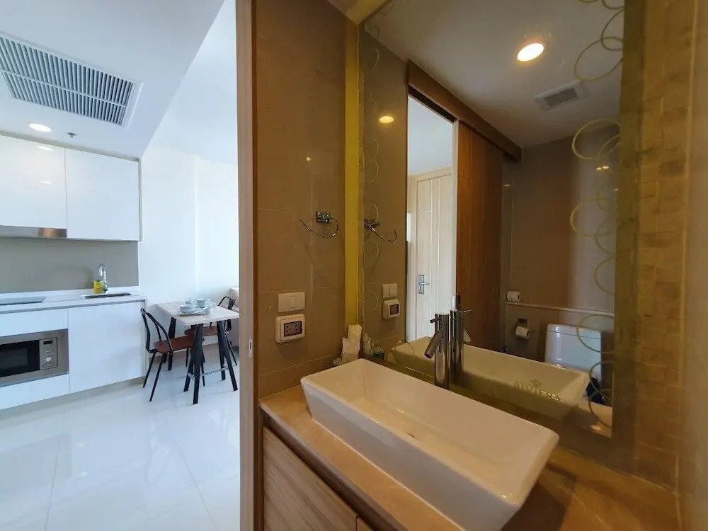 Паттайя: The Riviera Wongamat by Pattaya Holiday