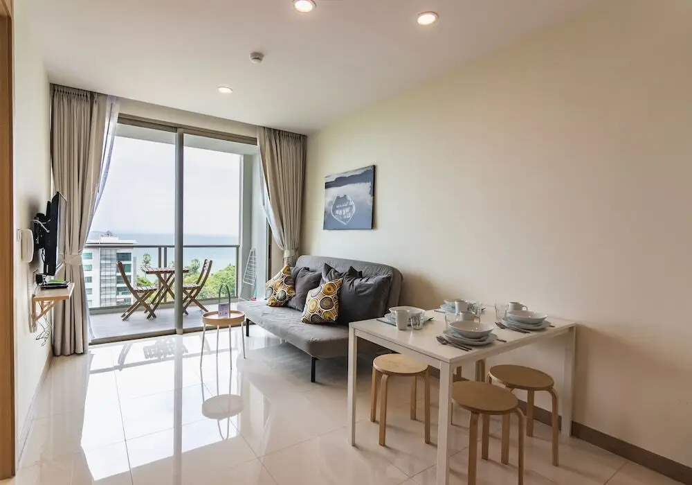 Паттайя: The Riviera Wongamat by Pattaya Holiday