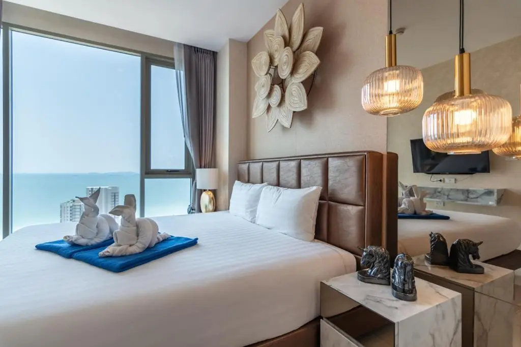 Паттайя: The Riviera Wongamat by Pattaya Holiday