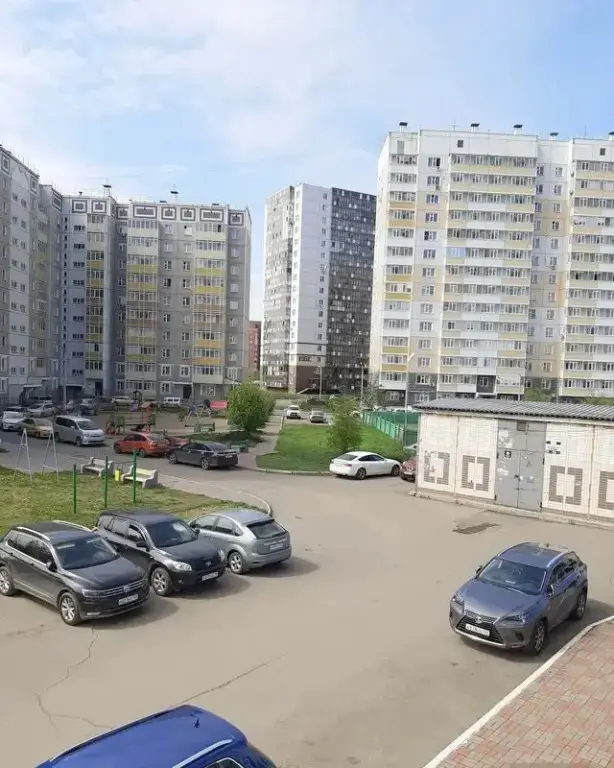 Красноярск: Квартира Современная Квартира в Центре Взлетки