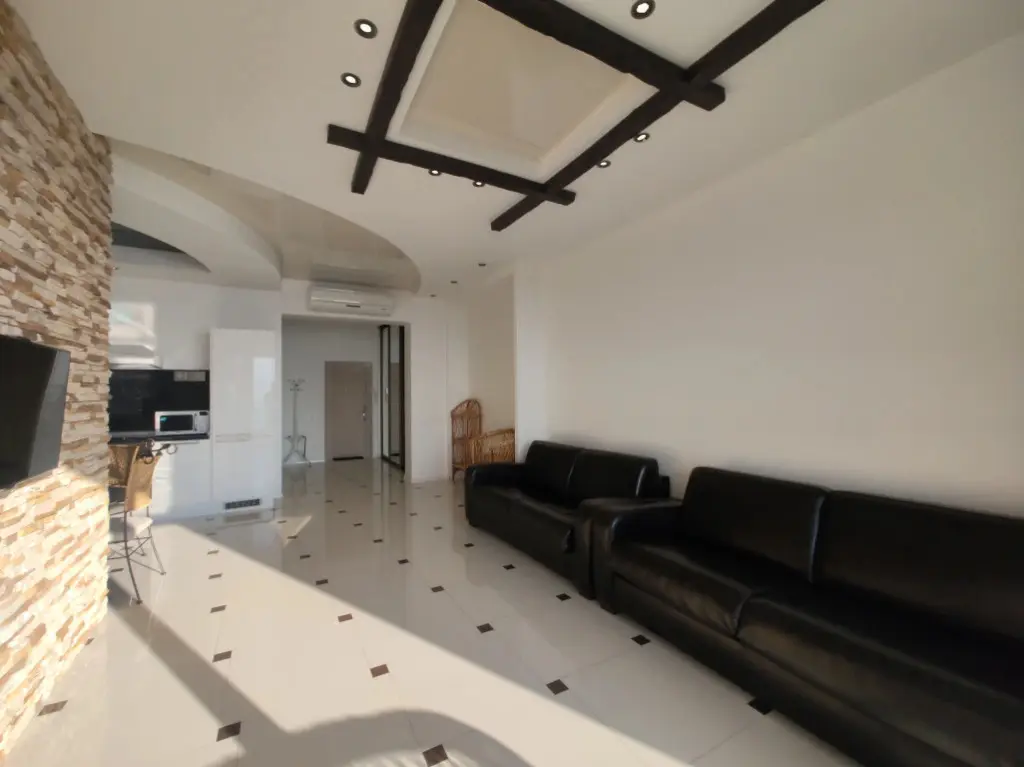 Сочи: Апартаменты M Apartments Ideal House 1