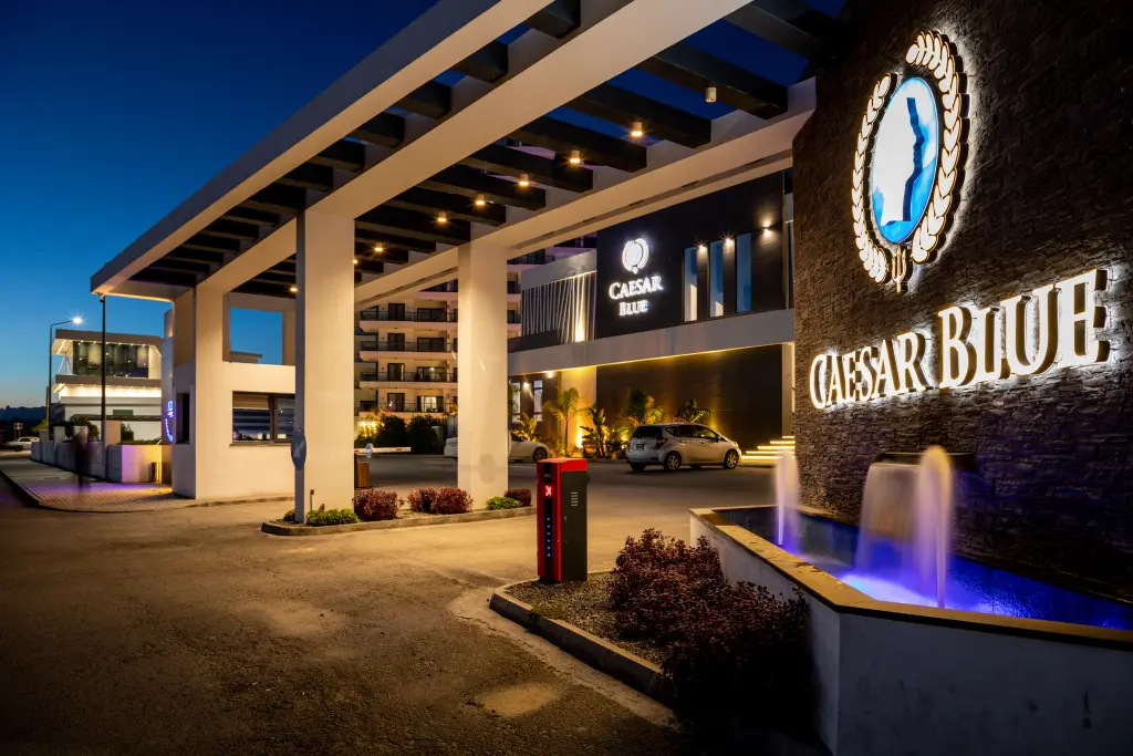 Гекиткале: Апартаменты Caesar Blue Seaside Luxury Apartments
