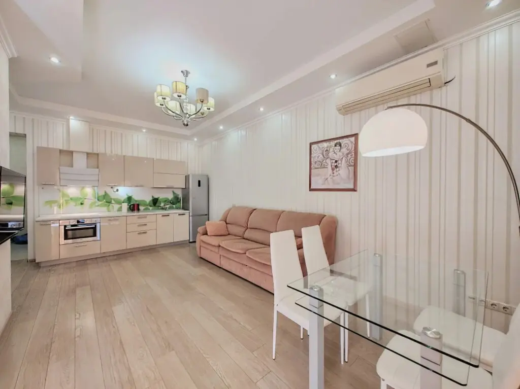 Сочи: Апартаменты M Apartments Ideal House 2